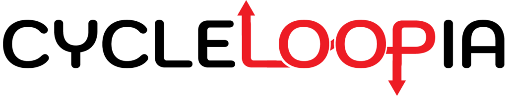 Cycleloopia logo. The word "loop" is highlighted by red colour and stylized with arrows on each end like a subway map.